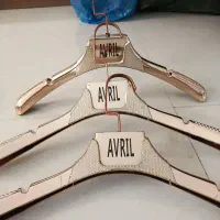 چوب کار چوب لباسی|بندرخت و رخت‌آویز|پرند, فاز ۳|دیوار