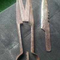 چاقو و قیچی قدیمی