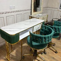 میز صندلی کاشت ناخن