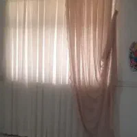پرده حریر سفید و دانتل صورتی نو