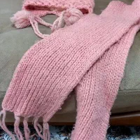 کلاه و شال گردن دخترانه|کفش و لباس بچه|تربت‌حیدریه, ۴۵ متری|دیوار