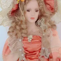 عروسک سرامیکی بزرگ