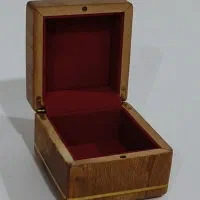 جعبه ساعت و جواهرات مدل پارمیس