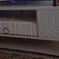 میز تلویزیون و جاکفشی