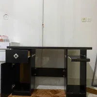 میز کامپیوتر  مشکی|میز تحریر و کامپیوتر|کرمانشاه, |دیوار