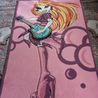 فرش اتاق کودک چهارمتری سالم وشسته شده