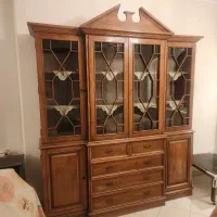 بوفه قدیمی تمام چوبی