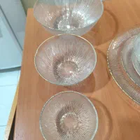 ظروف شیشه ای پذیرایی و بانکه کنار سماوری