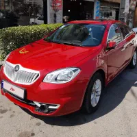 برلیانس H330 اتوماتیک 1650cc، مدل ۱۳۹۹