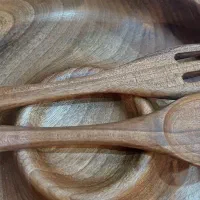 قاشق چنگال غذاخوری چوب گردو عمده و تک|ظروف سرو و پذیرایی|اصفهان, شاهزید|دیوار