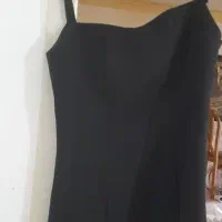 پیراهن دخترانه سیاه در حد نو سایز 38.39