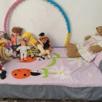 تخت و کمد کودک وکمد لباس همراه ویترین ظرف