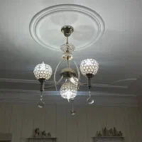 یک جفت لوستر پرنور