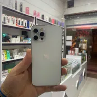 اپل iPhone 12 Pro با حافظهٔ ۲۵۶ گیگابایت
