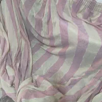 ۲عدد پرده یکیش هشت مترو نیم یکیش ۲متر درارتفاع۳