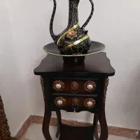 میز تلفن باظرف تزیینی