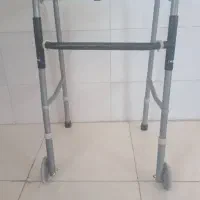 واکر چرخدار