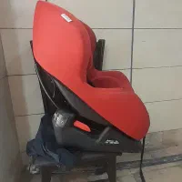 صندلی کودک خودرو