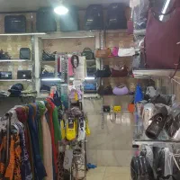 واگذاری اجناس مغازه شال و کیف