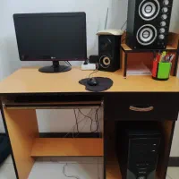 میز تحریر و صندلی