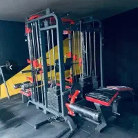 نیازمند هوم جیم به همراه مربی