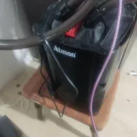 دوتا اکواریوم بزرگ با تمام تشکیلات