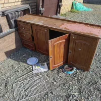 کمد وجاتلویزیون قدیمی