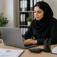 استخدام نیروی خانم