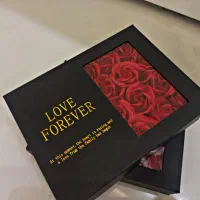 باکس مروارید،عشق