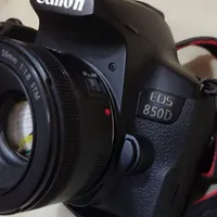دوربین کنون 850d همراه با لنز ۱۸/۵۵