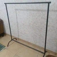 آویز لباس درحد نو