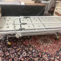 تخت برقی سه شکن