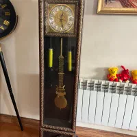 ساعت ایستاده