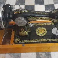 چرخ خیاطی قدیمی