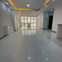 آپارتمان114متر2خوابه4ساله-کلیدنخورده-با2پارکینگ