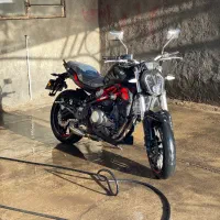 بنلی 300 جفت و کلیک ۱۶۰ نیرو موتور