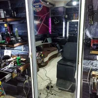 آینه ارایشگری