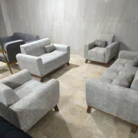 فروش ویژه مبل راحتی همراه با میز جلو مبلی هدیه|مبلمان خانگی و میز عسلی|چابهار, |دیوار