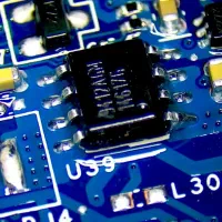 تعمیر تخصصی برد لباسشویی یخچال پکیج لوازم خانگی|خدمات پیشه و مهارت|قم, باسکول|دیوار