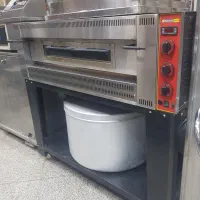 فر پیتزا صندوقی  وارداتی و کم کارکرد درحدنو