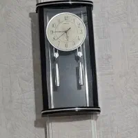 ساعت دیواری  سالم بدون تعمیر