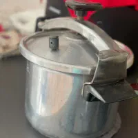 زودپز استیل نو|ظروف پخت‌وپز|رشت, پل تالشان|دیوار