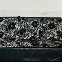 مبل راحتی با میزعسلی