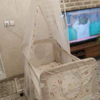 گهواره نوزاد و کودک