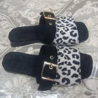کفش صندل روفرشی