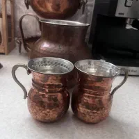 پارچ و لیوان مس|کلکسیون اشیاء عتیقه|اصفهان, جاوان|دیوار