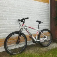 دو عدد دوچرخه دنده ای سایز 24 و 26