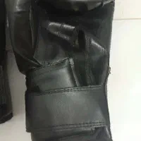 دستکش کیک بوکسینگ|تجهیزات ورزشی|رشت, عینک|دیوار