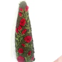 گلسر گلدوزی با دست