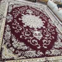 دوعدد قالی ۱۲ متری در حد نو قیمت هر قالی ۸ میلیون